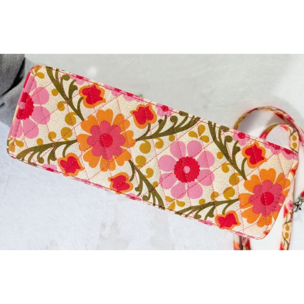 2010 Vera Bradley Julia Folkloric Quilted Crossbody Handbag - Picture 8 of 16